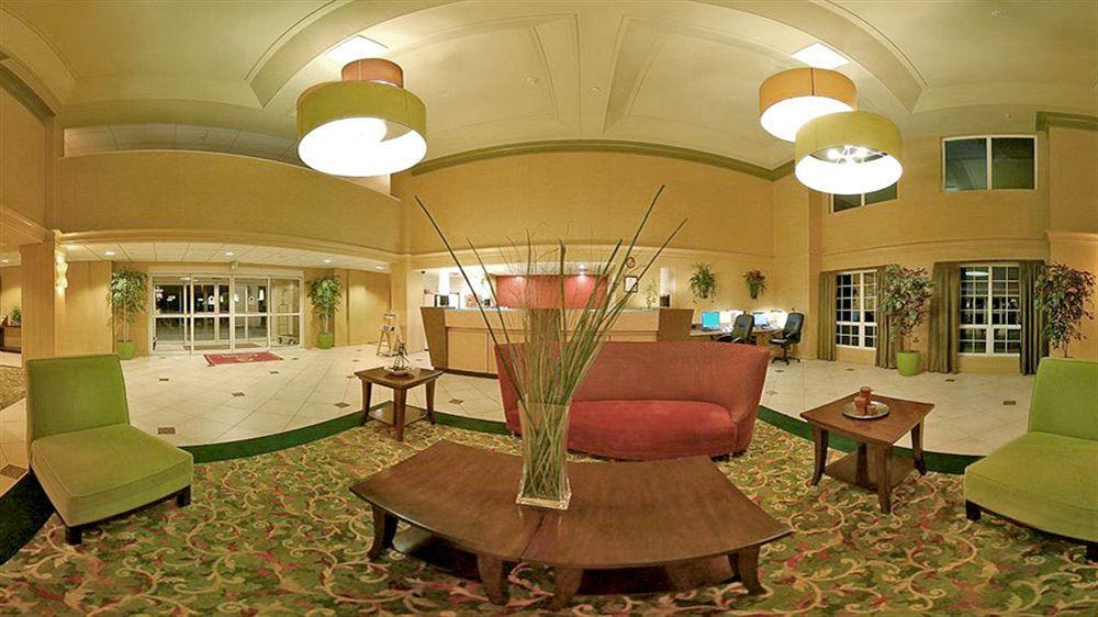 Clarion Hotel Portland International Airport Екстериор снимка